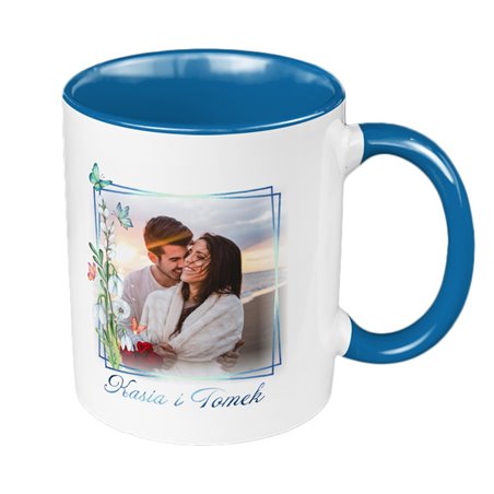 Kubek 330 ml kolorowy z Waszym zdjęciem w ramce oraz imionami- super prezent dla zakochanych.