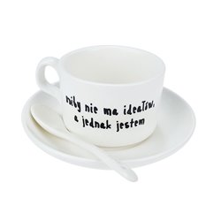 Filiżanka z tekstem "Niby nie ma ideałów a jednak jestem".