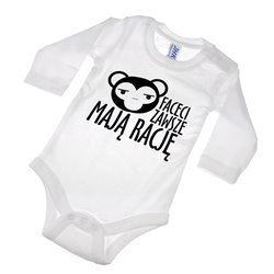 Body z napisem " Faceci zawsze mają rację". 2