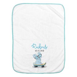 Kocyk z imieniem dla noworodka - Piesek na deskorolce.