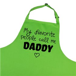 Kolorowy, gruby fartuch z nadrukiem "My favorite people call me daddy" - idealny prezent na dzień taty. 2