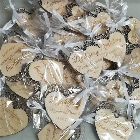 Magnes ażurowe serce na lodówkę - podziękowania dla gości.