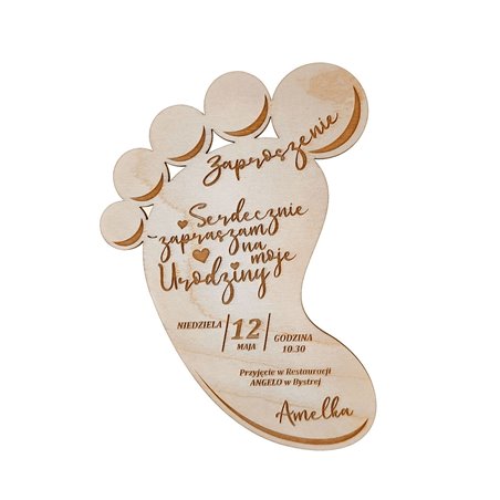 Zaproszenie na roczek, urodziny - ze sklejki, grawerowane (stópka).
