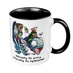 Kubek 330 ml kolorowy dla wędkarza z tekstem - "Zmuszony do pracy, stworzony do wędkowania" - wersja 3.