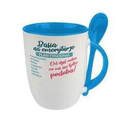 Kubek z łyżeczką z okazji przejścia na emeryturę.