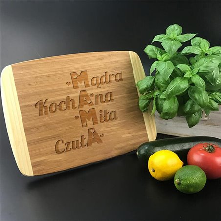 Deska do krojenia, bambusowa z grawerem krzyżówka - super prezent na dzień mamy.
