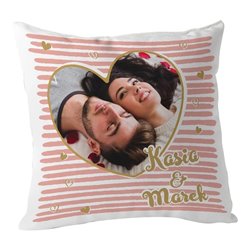 Poduszka na Walentynki ze zdjęciem oraz imionami zakochanych- wzór 1.