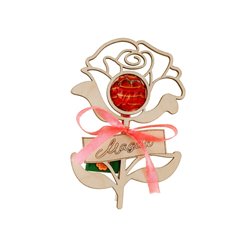 Drewniana różyczka na lizaka- prezent na Dzień Kobiet. 2