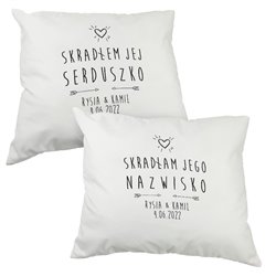 Zestaw poduszek dla pary "Skradłem jej serduszko / Skradłam mu nazwisko" - 60 x 50cm- prezent z okazji ślubu.