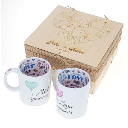 Zestaw kubków 330 ml All You need is love w pudełku - dla nowożeńców "Żona wyśniona, Mąż wymarzony"..