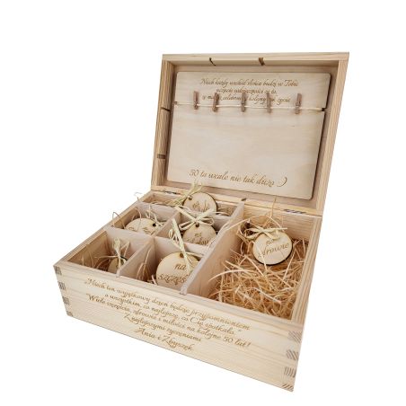 Niezbędnik 30-latka- prezent z klamerkami na pieniądze.